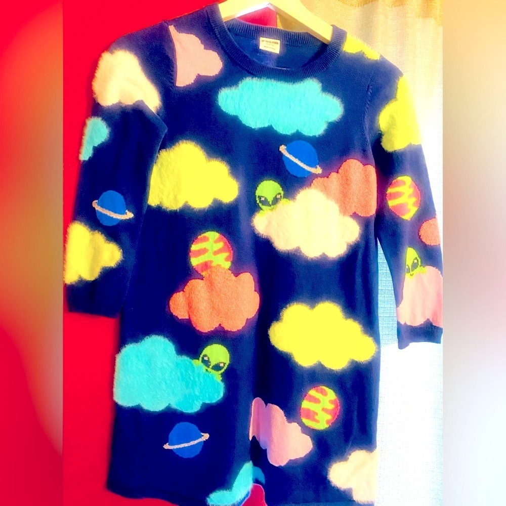 Girls Brand New Super cute sweater dress Size 6-7